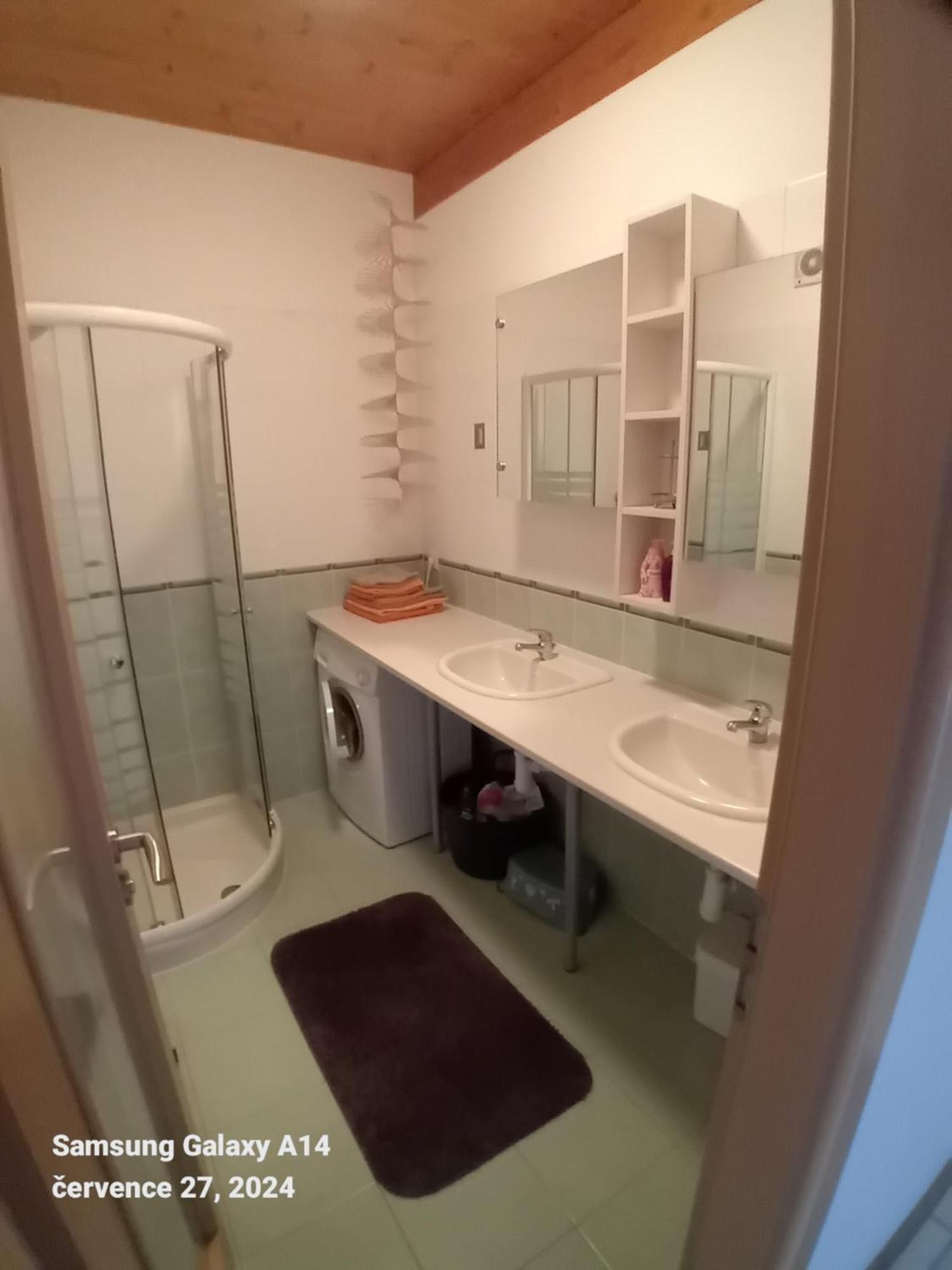 Apartman Lipno A12 Липно над Вълтава Екстериор снимка